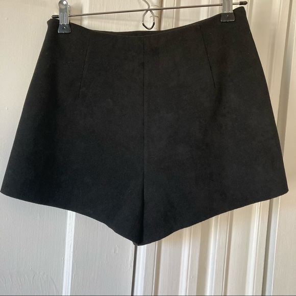 Forever21 Faux Suede Skort - Picture 4 of 7